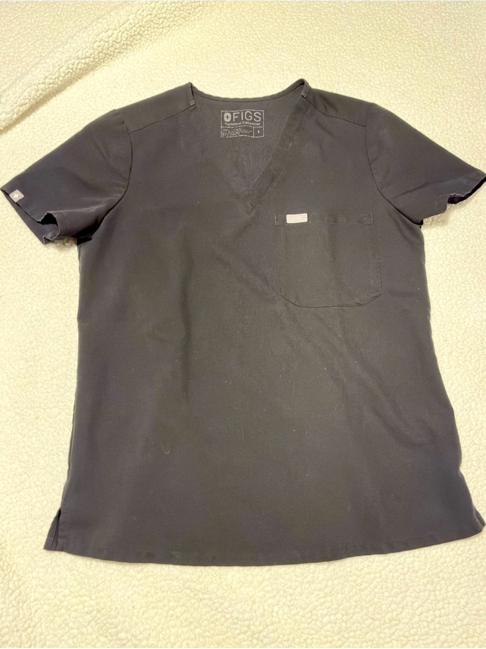 FIGS Black Catarina Scrub Top Size Small